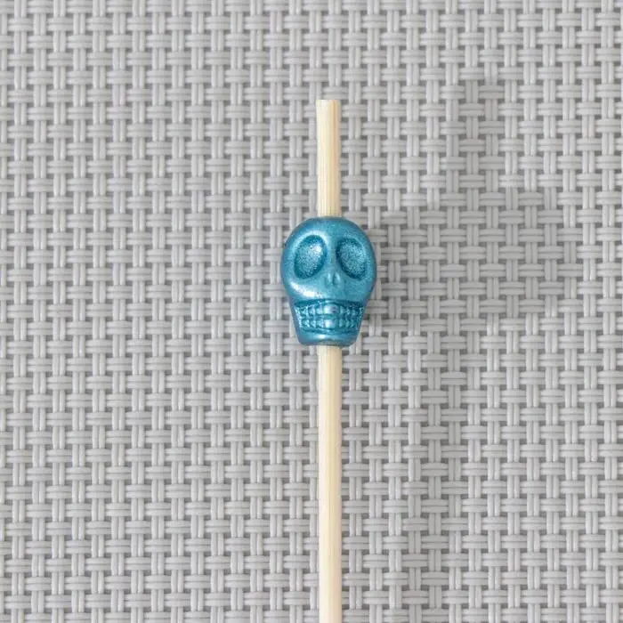 Шпажки El Dia de Muertos, 25 шт, 12 см, бамбук, цвет МИКС Шпажки El Dia de Muertos, 25 шт, 12 см, бамбук, цвет МИКС