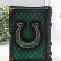 Копилка (гипс) Книга Лошадь  Высота 21 см, ширина 7,5 см, длина 16,5 см, малахит