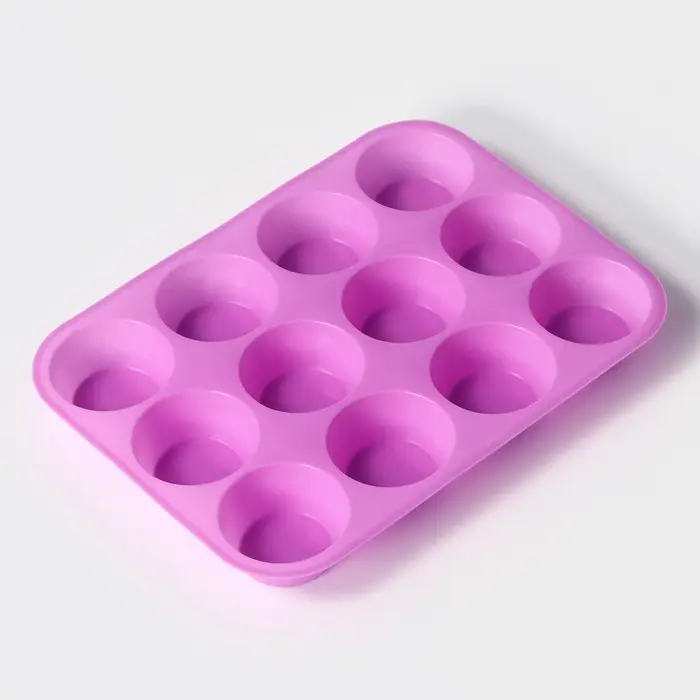 Форма для выпечки Доляна &laquo;Круг&raquo;, силикон, 29&times;22&times;3 см, 12 ячеек, d=6.5 см, розовая