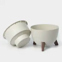 Кашпо для цветов на ножках &laquo;Флориан&raquo;, 12 л (11 л), d=35 см, h=25.5 см, со вставкой, белый ротанг