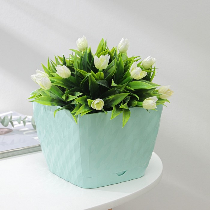 Горшок для цветов с поддоном «Классика», 2 л, пластиковый, цвет мятный Горшок для цветов с поддоном «Классика», 2 л, пластиковый, цвет мятный