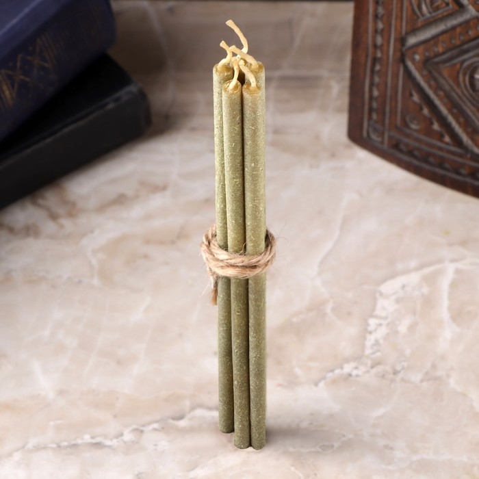 Свеча магическая медовая с папоротником и клевером для достижения целей «Fortune», 12 ш Свеча магическая медовая с папоротником и клевером для достижения целей «Fortune», 12 ш