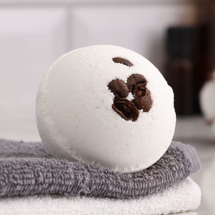 Бомбочка для ванны Бомбочка для ванны "Заряд энергии" с зернами кофе 150 г