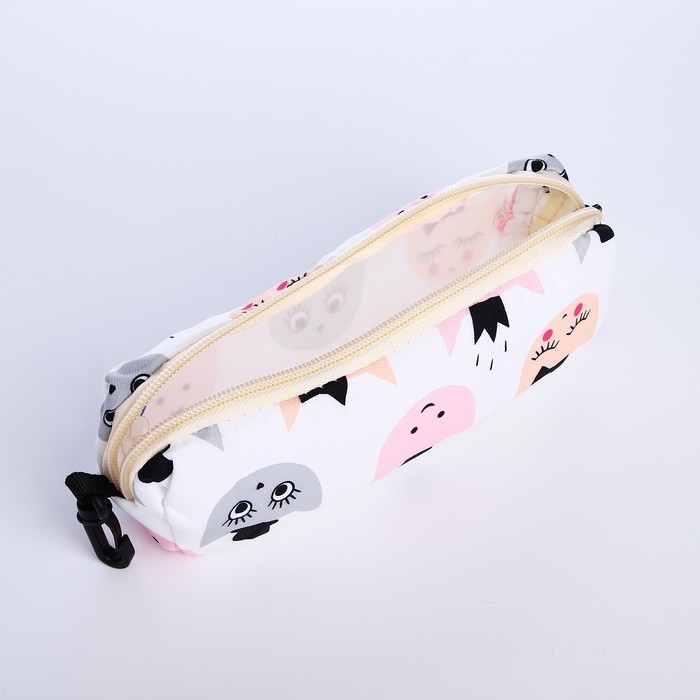 Рюкзак школьный из текстиля на молнии, 3 кармана, пенал, цвет белый/разноцветный Рюкзак школьный из текстиля на молнии, 3 кармана, пенал, цвет белый/разноцветный