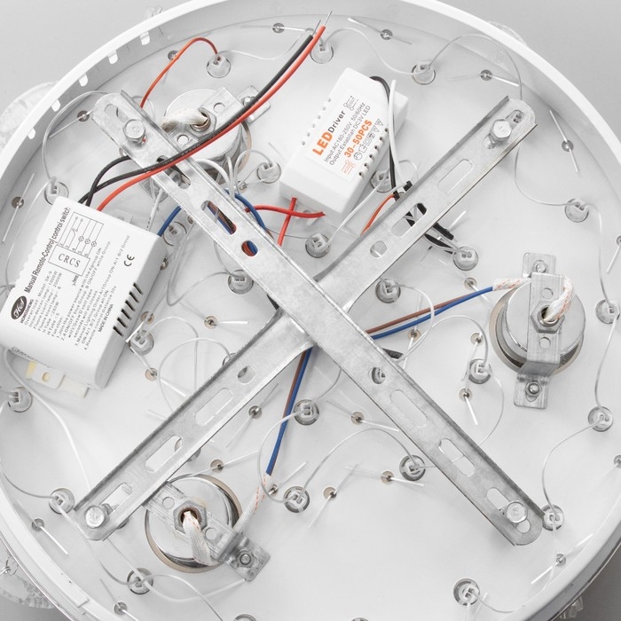 Люстра буше Люстра буше "Фейт" е27 3х40вт 35х35х25 МОДЕЛЬ: 2800136