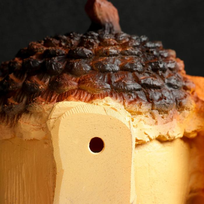 Подвесной декор Подвесной декор "Орех-кормушка с белкой" 18х16см