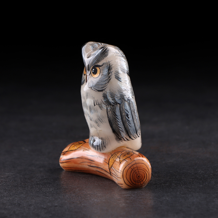 Сувенир «Сова на бревне». 8×3,5×7,5 см, селенит Сувенир «Сова на бревне». 8×3,5×7,5 см, селенит