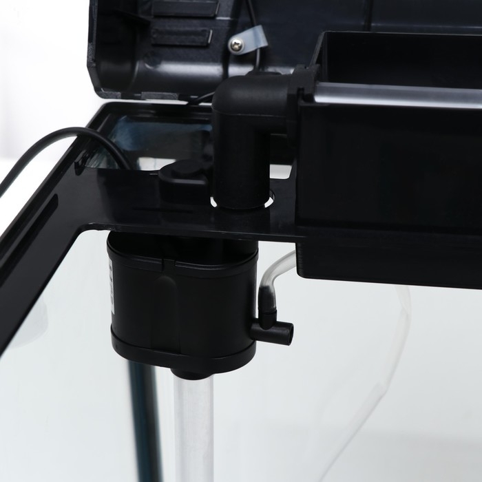 Аквариум SeaStar LS-380F в комплекте: LED-лампа, фильтр, 30 л, черный Аквариум SeaStar LS-380F в комплекте: LED-лампа, фильтр, 30 л, черный