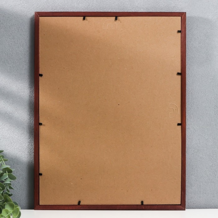 Фоторамка дерево 30х40 см (1702) Фоторамка дерево 30х40 см (1702)