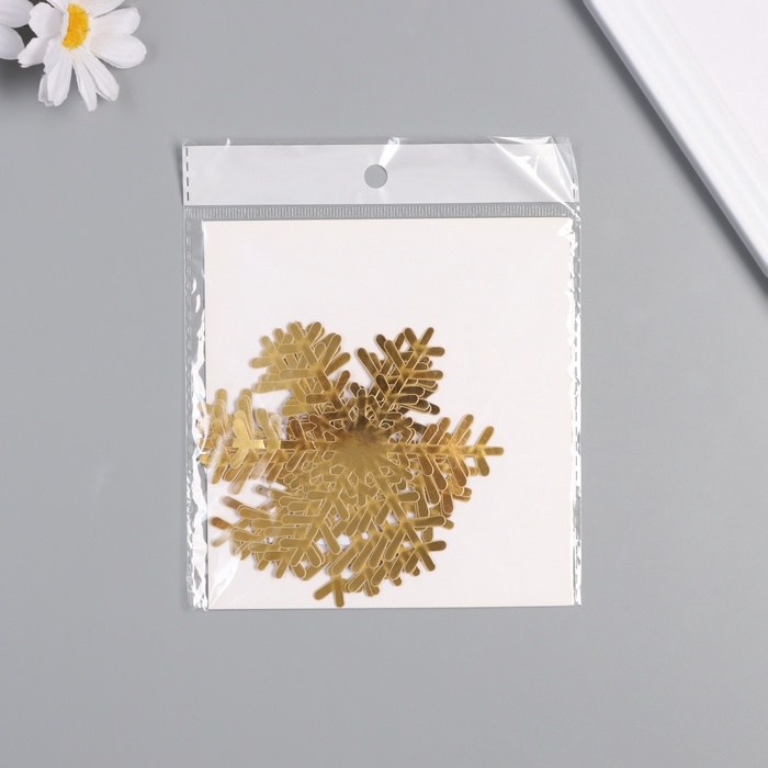 Наклейка бумага, пластик Наклейка бумага, пластик "Снежинки" золото набор 8 шт 9,5х8,5 см