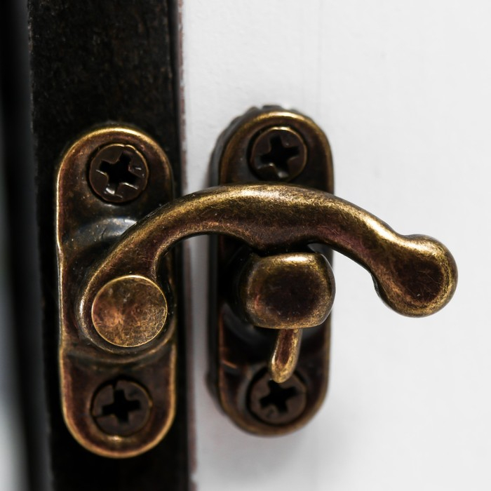 Ключница дерево 6 крючков Ключница дерево 6 крючков "Ключи.Сердце" серая с белым 26х19х6 см