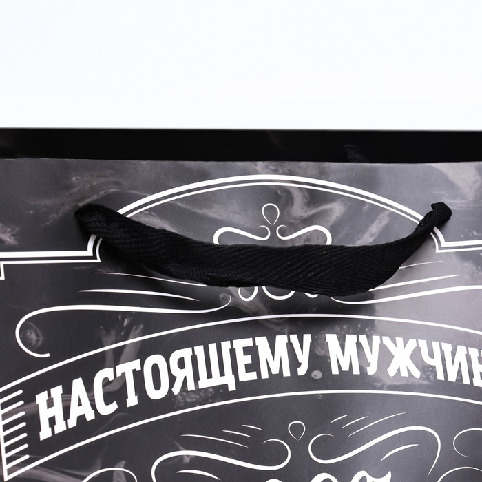 Пакет под торт Пакет под торт "Настоящий мужчина" 30х30х30см