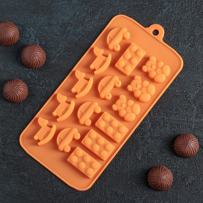 Форма для конфет и шоколада Доляна «Детские игрушки», силикон, 21×11 см, 15 ячеек (3,5×2 см), цвет МИКС Форма для конфет и шоколада Доляна «Детские игрушки», силикон, 21×11 см, 15 ячеек (3,5×2 см), цвет МИКС