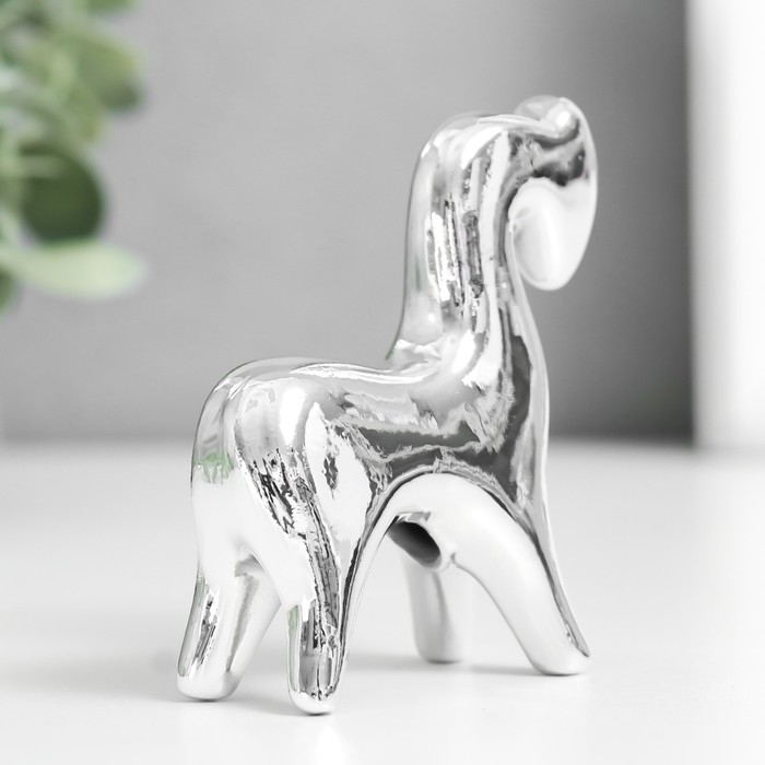 Сувенир керамика Сувенир керамика "Лошадка с опущенной головой" серебро 2,5х6,5х7 см