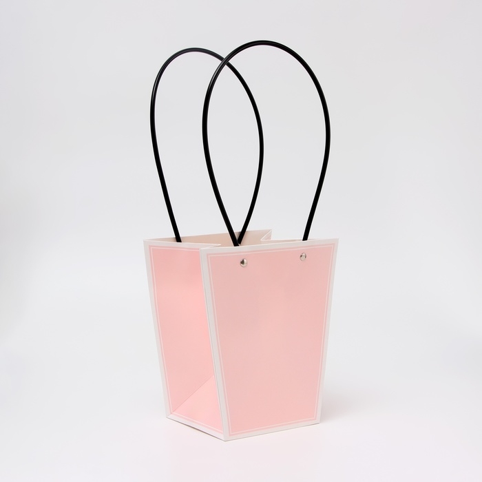 Сумка для цветов светло-розовая, влагостойкая, 17x17-11.5x11.5-20 см 6 Сумка для цветов светло-розовая, влагостойкая, 17x17-11.5x11.5-20 см 6