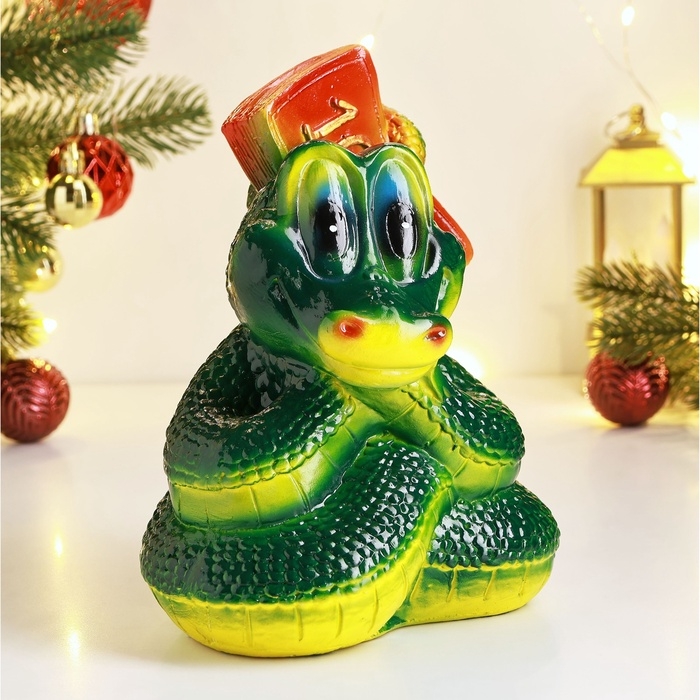 Новый год. Символ 2025. Копилка Новый год. Символ 2025. Копилка "Змея с купюрой" 20х16см, зеленая