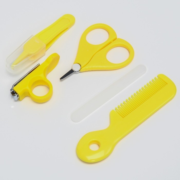 Набор по уходу за ребенком, 5 предметов (расческа, пинцет, ножницы, книпсер, пилка), цвет желтый   6 Набор по уходу за ребенком, 5 предметов (расческа, пинцет, ножницы, книпсер, пилка), цвет желтый   6