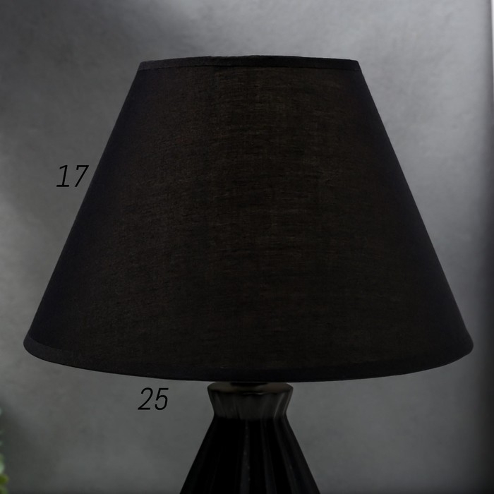 Лампа настольная 1860/1BK E14 40Вт черный 25х25х35 см RISALUX