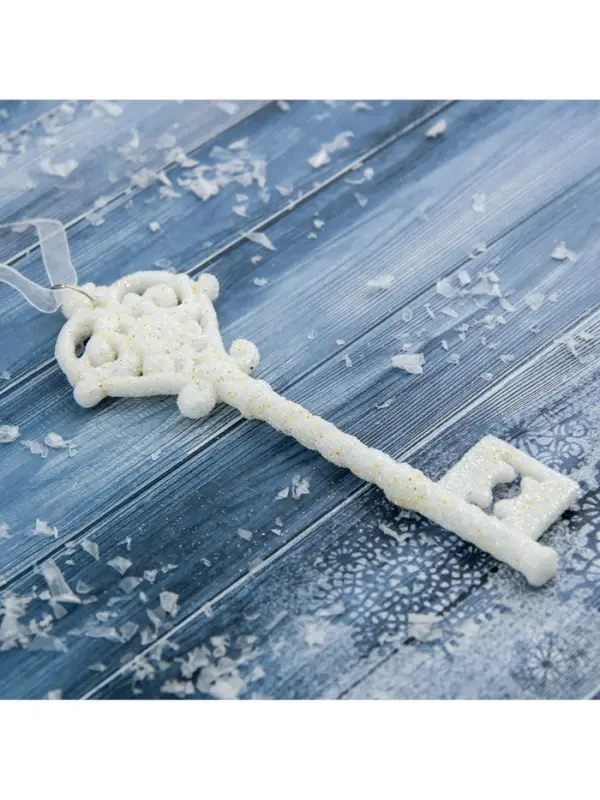 Ёлочная игрушка &laquo;Зимнее волшебство. Белый ключик&raquo; пластик, 15&times;4.5 см, белый, МИКС