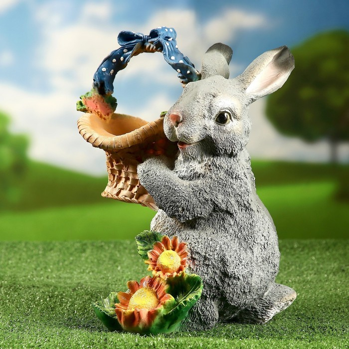 Садовая фигура  Садовая фигура "Зайка с лукошком" 29х26х32см