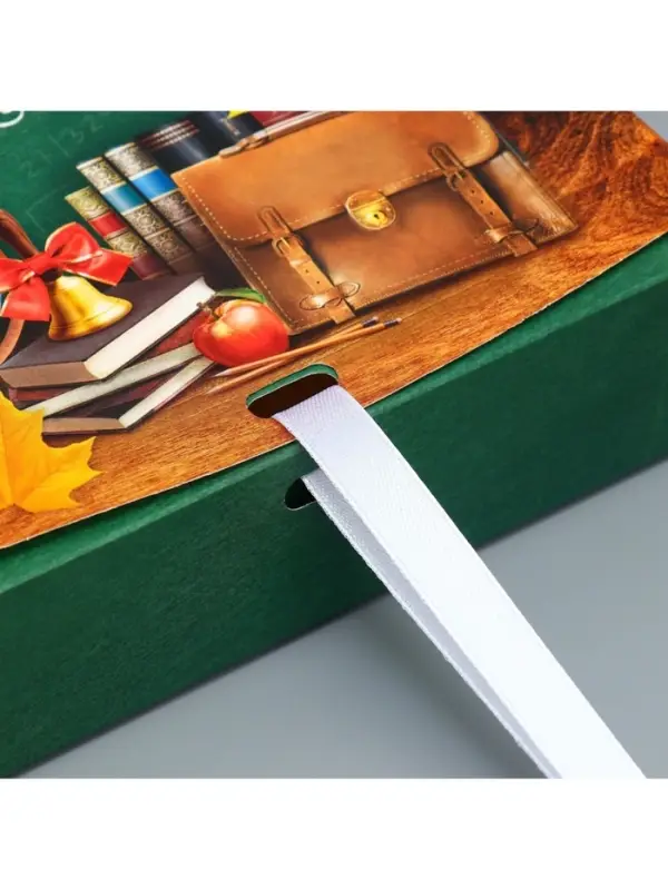 Коробка подарочная складная, упаковка, «Любимому учителю», 16.5 х 12 х 5 см Коробка подарочная складная, упаковка, «Любимому учителю», 16.5 х 12 х 5 см