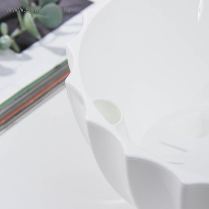 Кашпо для цветов с автополивом «Ракушка», 3,4 л, цвет белый Кашпо для цветов с автополивом «Ракушка», 3,4 л, цвет белый