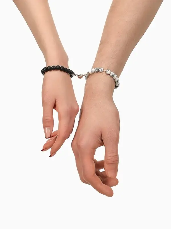 Браслеты парные &laquo;Неразлучники&raquo; на магните, сердце, чёрно-белые в серебре, d=6 см