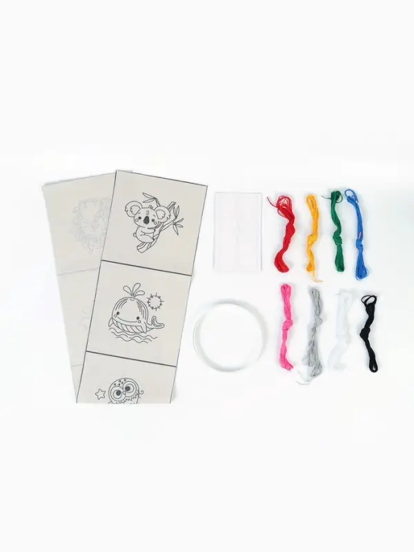 Набор для творчества. Вышивка на холсте Набор для творчества. Вышивка на холсте "Милые зверюшки"