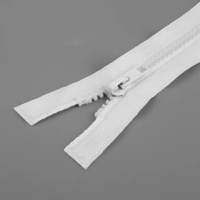 Молния «Трактор», №5, разъёмная, замок автомат, 80 см, белая Молния «Трактор», №5, разъёмная, замок автомат, 80 см, белая