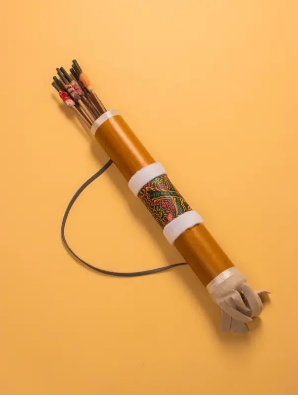 Сувенирный набор "Лук и 10 стрел"