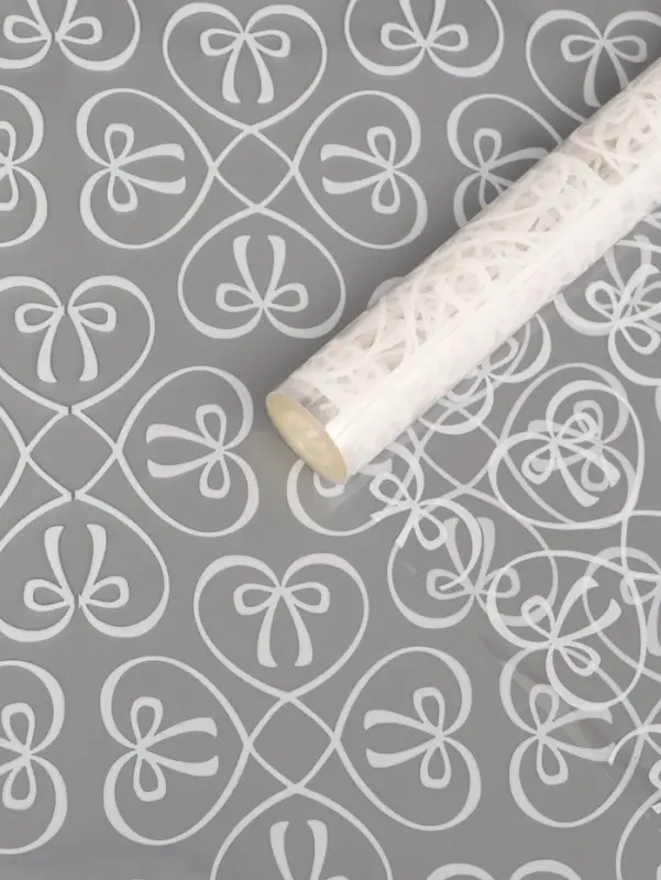 Плёнка для цветов &laquo;Бантики&raquo;, прозрачная/белая, 0.6&times;9.3&plusmn;5% м, 40 мкм, 200 г