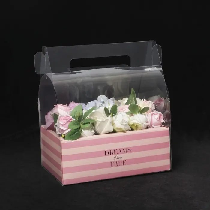 Коробка-переноска, упаковка подарочная, &laquo;Dreams come true&raquo;, 26.5 х 30 х 18.5 см