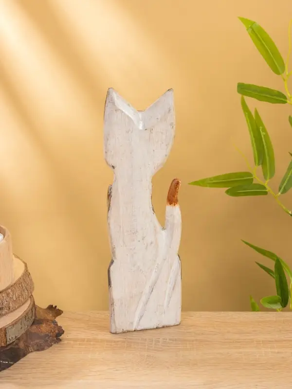 Сувенир «Кошка в ошейнике», 10×4×30 см, дерево, МИКС