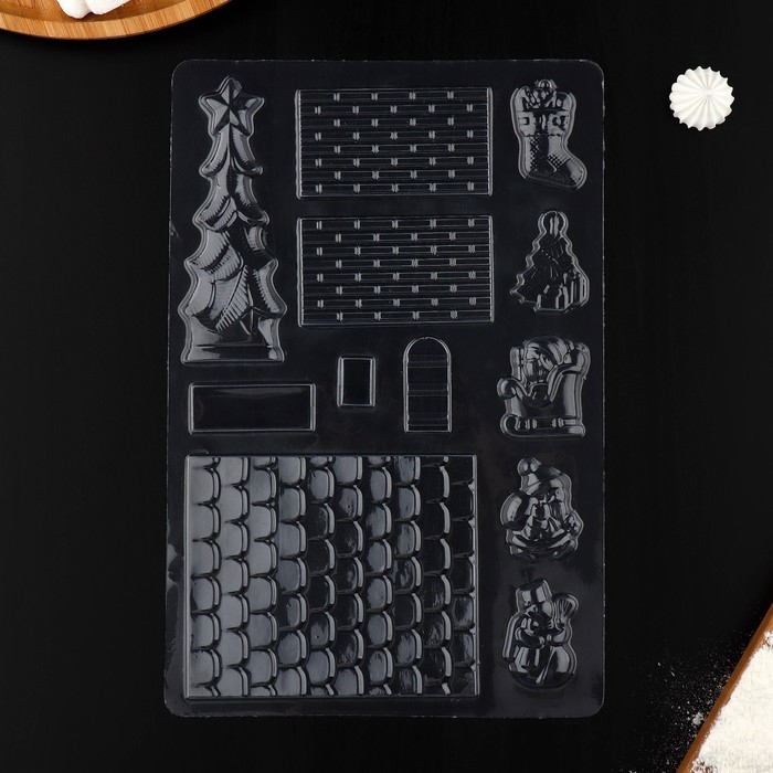 Форма для шоколада новогодняя «Элементы домика», 12 ячеек, 15×8×2,5 см, цвет прозрачный Форма для шоколада новогодняя «Элементы домика», 12 ячеек, 15×8×2,5 см, цвет прозрачный