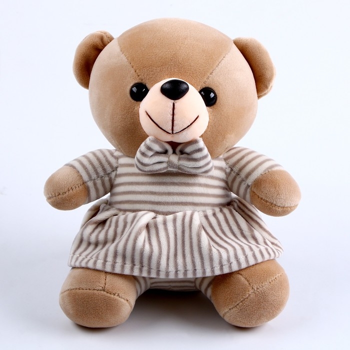 Мягкая игрушка &laquo;Мишутка в платье&raquo;, 21 см, цвета МИКС