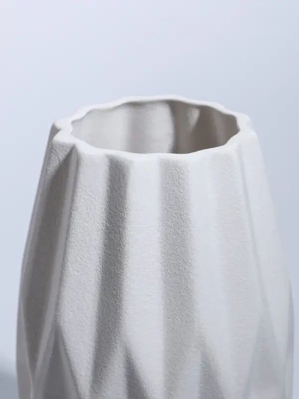 Ваза керамика настольная Ваза керамика настольная "Абиджил" геометрия, h=20х11, d=7,5 см, белый