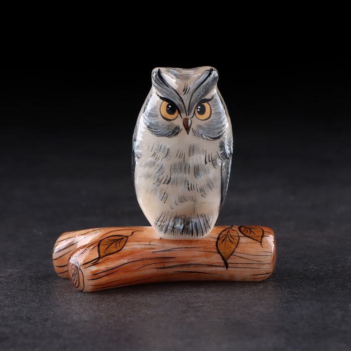 Сувенир «Сова на бревне». 8×3,5×7,5 см, селенит Сувенир «Сова на бревне». 8×3,5×7,5 см, селенит