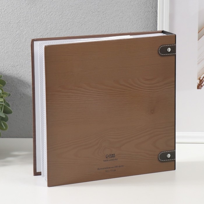 Фотоальбом на 200 фото 10х15 см Фотоальбом на 200 фото 10х15 см "Текстура дерева" бумажные листы 22х22х5 см