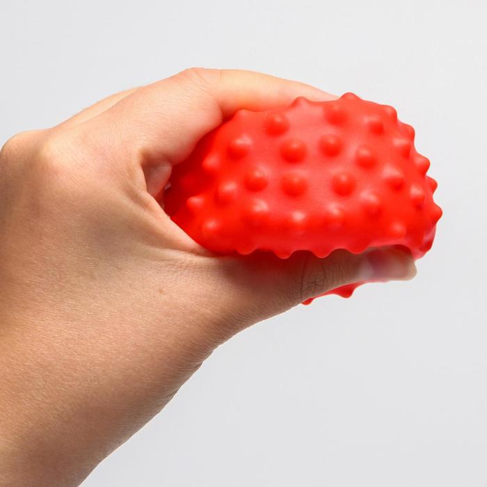 Подарочный набор развивающих тактильных мячиков «Новогодний подарок», 7 шт., новогодняя подарочная упаковка, Крошка Я Подарочный набор развивающих тактильных мячиков «Новогодний подарок», 7 шт., новогодняя подарочная упаковка, Крошка Я