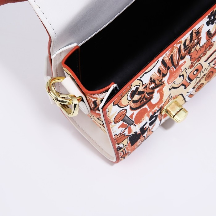 Сумка-мессенджер на застёжке, цвет коричневый/белый Сумка-мессенджер на застёжке, цвет коричневый/белый