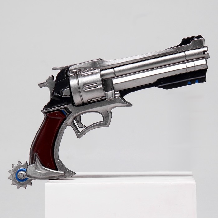 Сувенирное оружие Сувенирное оружие "Револьвер Маккри", 30*18см, пенополистирол