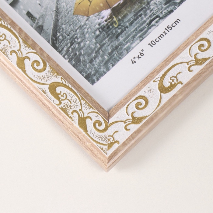 Фоторамка пластик на 2 фото 10х15 см Фоторамка пластик на 2 фото 10х15 см "Золотой вьюнок на белом"