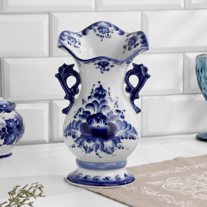 Ваза «Хризантема», 12,5×23,5 см, гжель Ваза «Хризантема», 12,5×23,5 см, гжель