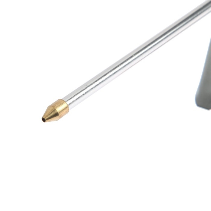 Масленка-нагнетатель ТУНДРА, металлический наконечник, 400 мл Масленка-нагнетатель ТУНДРА, металлический наконечник, 400 мл