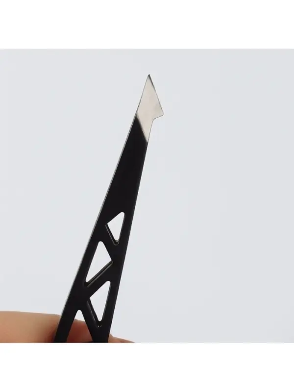 Пинцет &laquo;Геометрия&raquo;, скошенный, заострённый, 9.5 см, чёрный