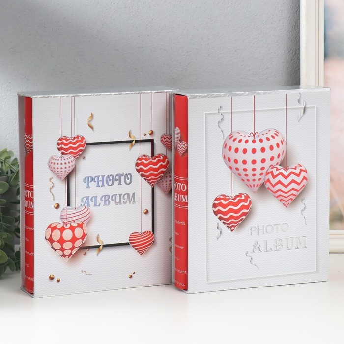Фотоальбом на 200 фото 10х15 см Фотоальбом на 200 фото 10х15 см "Объемные сердца" МИКС 26х20,5х5,6 см