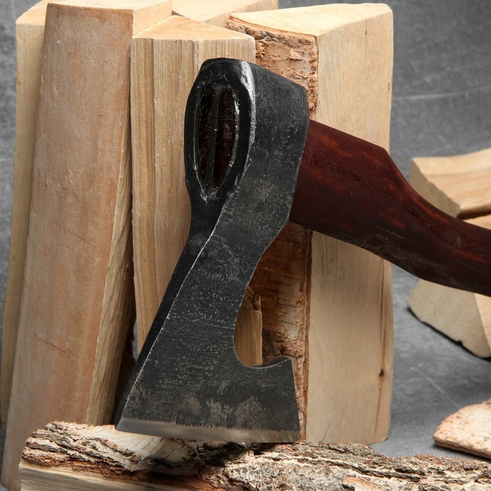 Топор охотничий кованый ТУНДРА ПРОФИ, топорище высшего сорта Топор охотничий кованый ТУНДРА ПРОФИ, топорище высшего сорта "дуб" воск, с чехлом, 1200 г