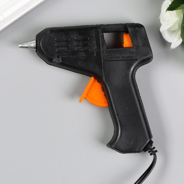 Клеевой пистолет 12х10,5 см питание: сетевой, диаметр стержня - 7 мм Клеевой пистолет 12х10,5 см питание: сетевой, диаметр стержня - 7 мм