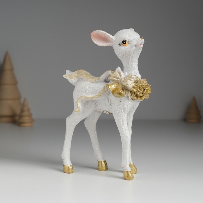 Сувенир полистоун  Сувенир полистоун "Олень белый с колокольчиком" 10х5х15 см