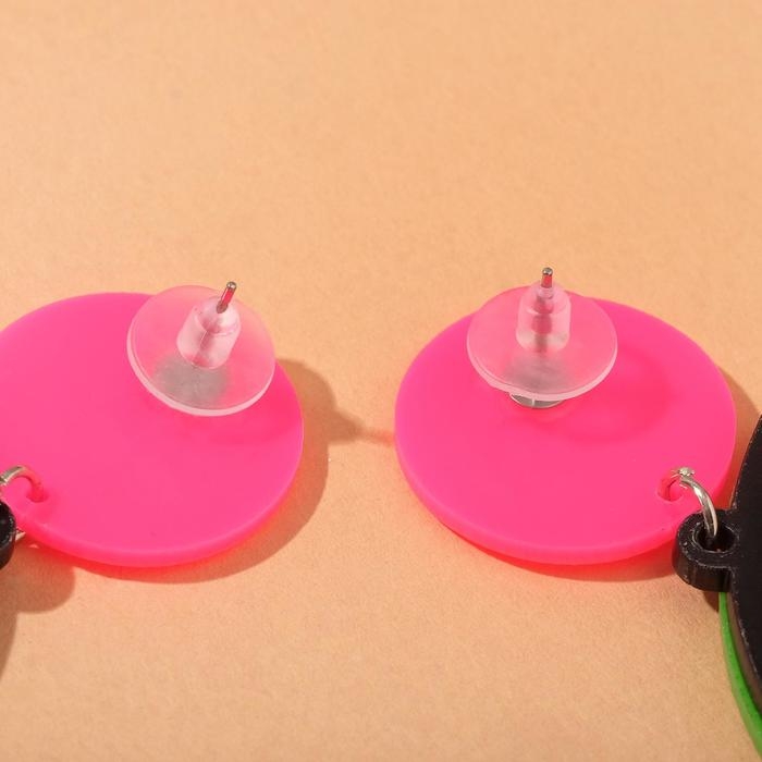 Серьги пластик «Вкусняшка» арбузики, цвет чёрно-розовый Серьги пластик «Вкусняшка» арбузики, цвет чёрно-розовый